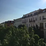 Apartman Winsstr. 68 *