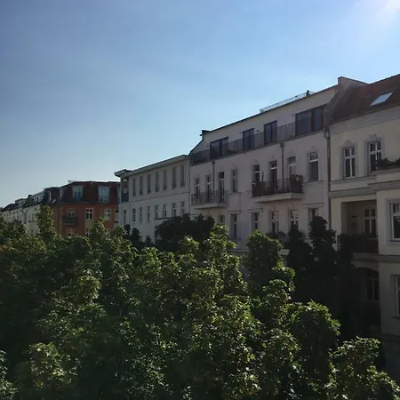 Апартаменты Winsstr. 68 *